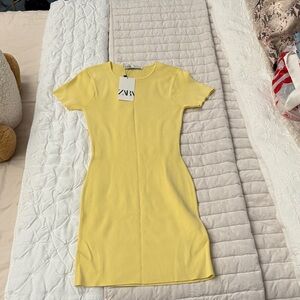 Zara NWT size M Lemon Mini Dress